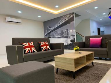 MEI LEE HOME ENT (3A)(TAIPING HOMESTAY)