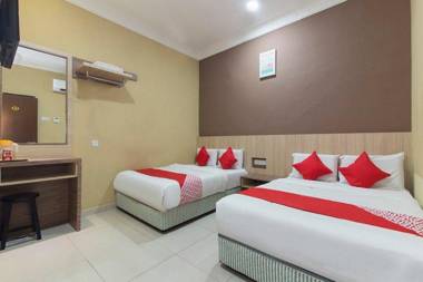 OYO 721 Silibin Times Inn Hotel