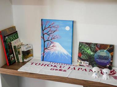 Winggarden Murals House