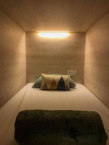 Dé Cafe & Rest House