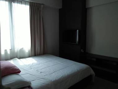 K. Riverfront apartment