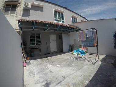 Lost world of tambun ipoh muslim guesthouse