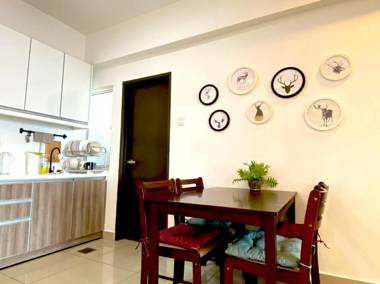 DEER HOUSE @ The Majestic by Easy Live Guest House