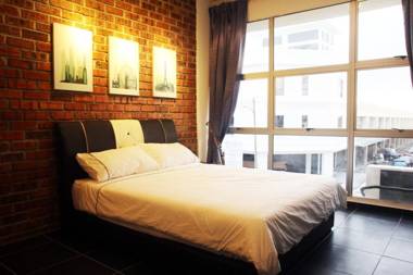 Ipoh loft homestay  ( 12 paxs)