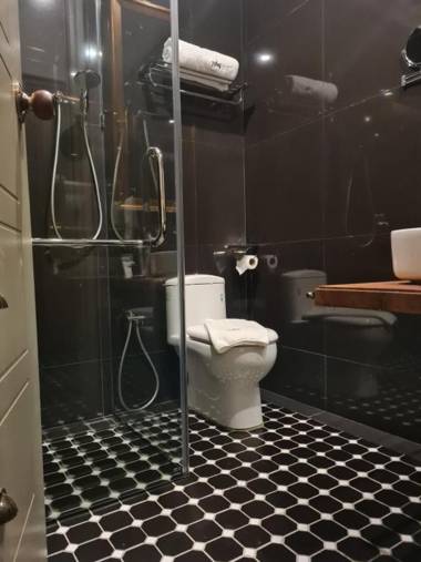 1969 Business Suites @ Ipoh Garden