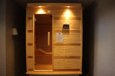 sunny seaview@icon residence