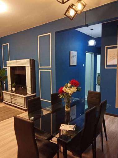 CASA ZUNAIRA @PANTAI BATU BURUK