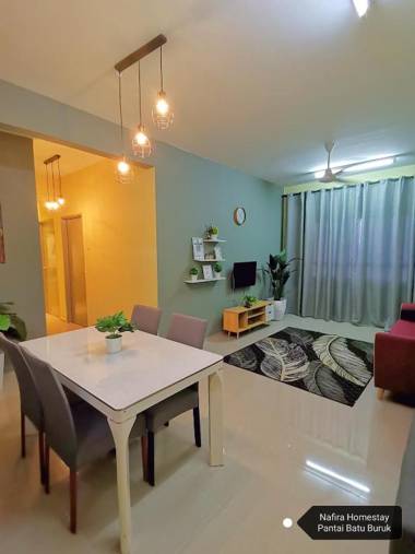 Nafira Homestay Pantai Batu Buruk