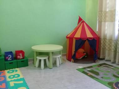 Mirza Homestay Marang