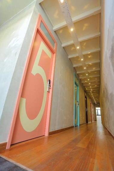 Nomaps Hotel