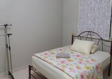Taman Tanjung Minyak Homestay