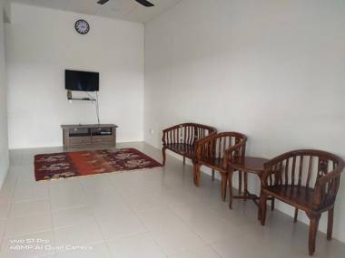 Ainur Homestay