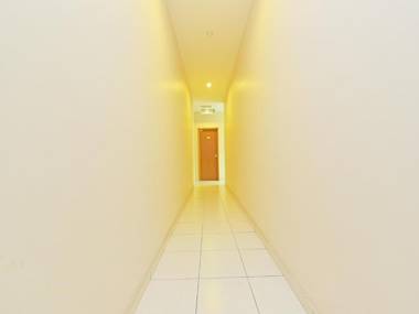 OYO 582 Hotel Walk Inn