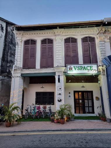 VSPACE GUESTHOUSE & CAFE