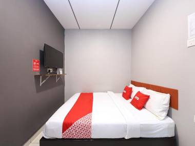 OYO 1184 Ho Hotel