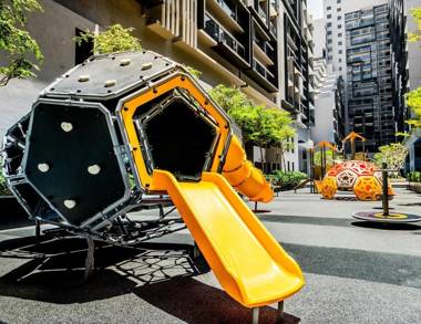 Imperio Condominium / Bathtub/ InFINITY Pool @ Melaka Town