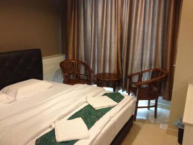 AERO Star Hotel