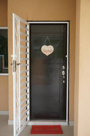 Homestay Rumah Den Seremban with 6 rooms