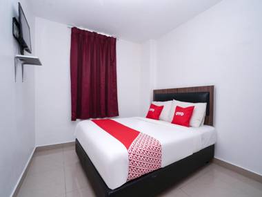 OYO 44093 Vrm Hotel