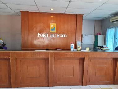 OYO Home 90398 Sunshine Bay Resort Port Dickson (private Condo)