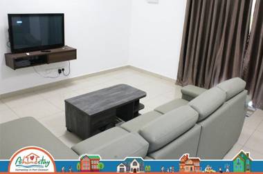 Pd Homestay Famille (near beach)