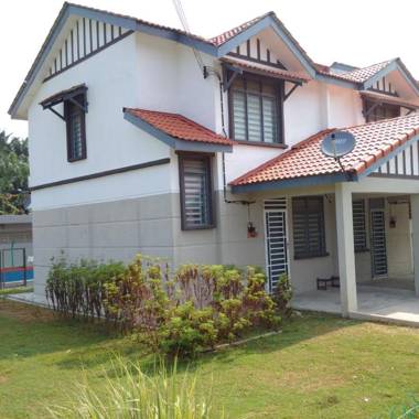 Az Zahra Homestay KLIA Sepang
