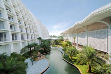 Movenpick Hotel & Convention Centre KLIA