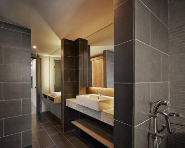 Tropics Eight Suites