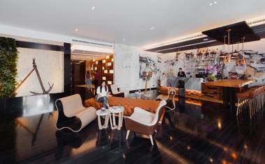 Victoria Garden Hotel