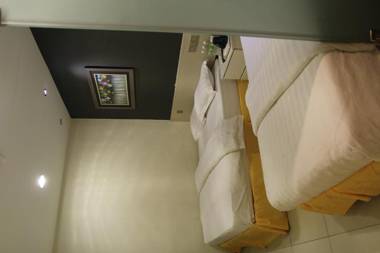 Putra One Avenue Hotel