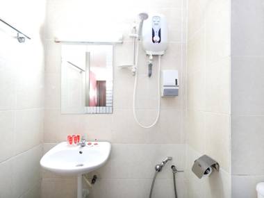 OYO 502 Midah Inn Puchong