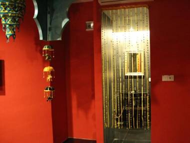 Love Inn Boutique Hotel