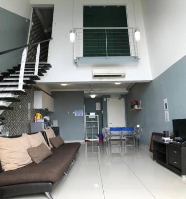 Ktan Soho At Scott Garden