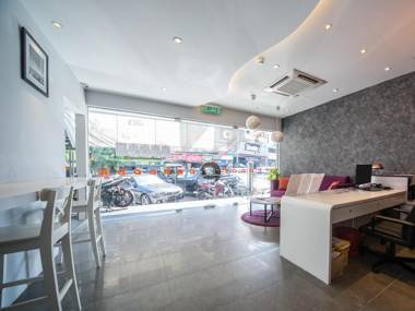 Orange Premier Hotel Taman Segar