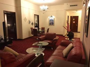 Queens Service Suites at Times Square KL