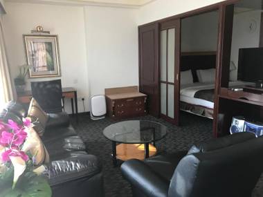 Queens Service Suites at Times Square KL