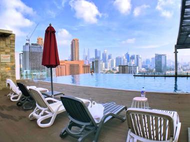 Greystone Haus D' Majestic Place