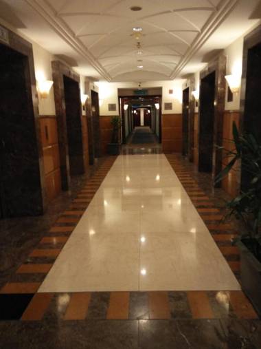 Grand Service Apartment @ Times Square