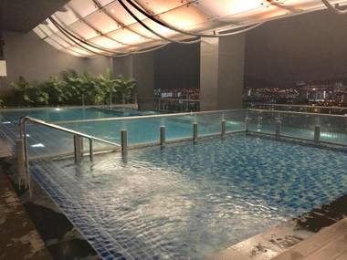 Studio 4 @ M City Residential Suites