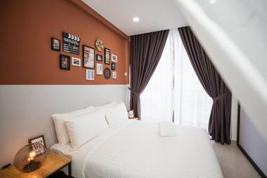 Flexus Signature by Luxury Suites Asia