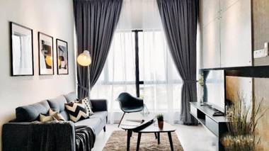 Old Klang Road near Midvalley 6pax