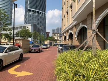 Kyra Duplex Studio @ Pinnacle Kelana Jaya WIFI