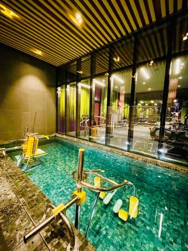 Tropicana The Residences KLCC by Luxury Suites