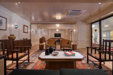 The Chow Kit - an Ormond Hotel