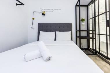Z Hotel Ara Damansara LRT Mall Airport