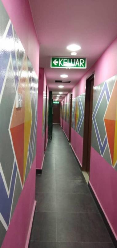 DE GLORY HOTEL USJ 21