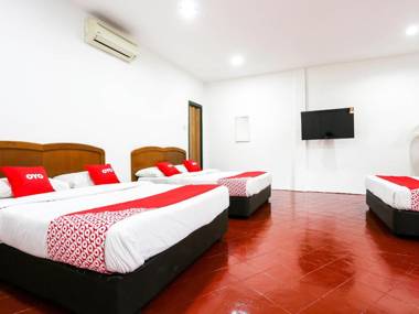 OYO 89562 Hotel Shalimar