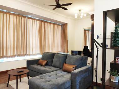 Super Studio by R&R 4 pax 5 mins to KLCC