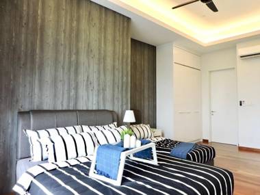 [ZU] Azure Residences Paradigm Mall by Sleepy Bear