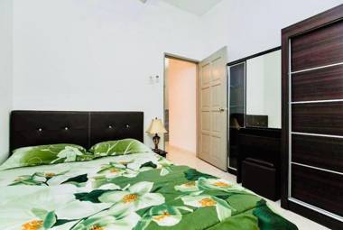 Vin Guesthouse (KL)  {12 GUESTS}